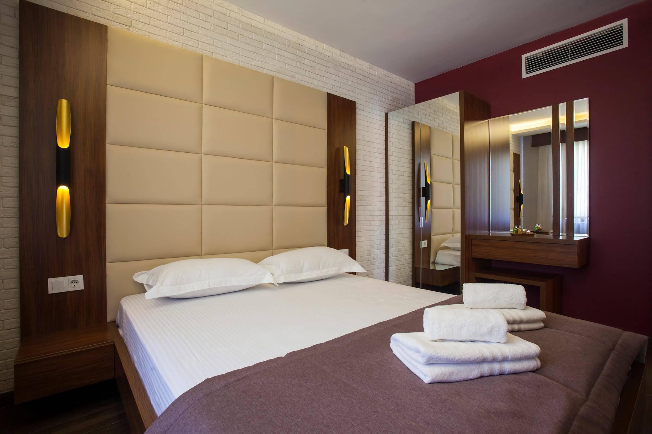 Maxuite Hotel In Home Akcay  Exterior photo